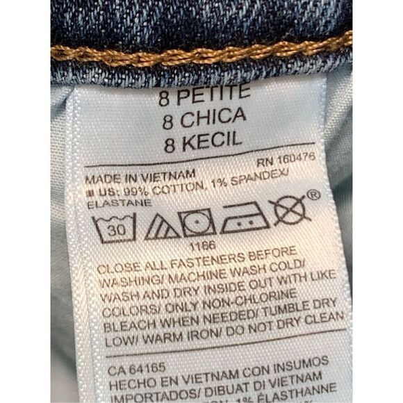 Old Navy Women's Denim Five Pocket Mid-Rise Boyfriend Jeans Blue Size 8 - Picture 5 of 6